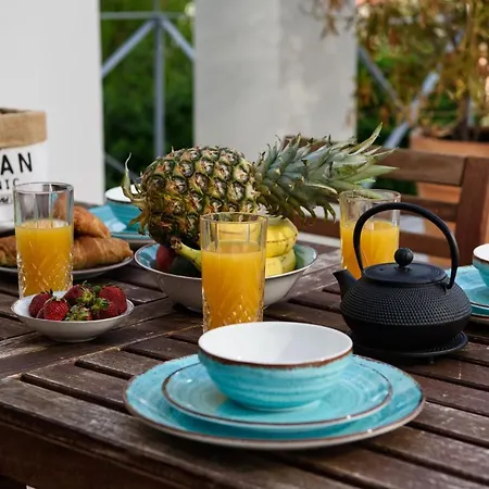 Tessera & Collection