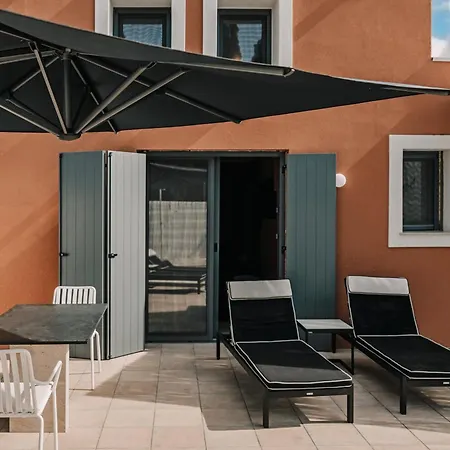 Tessera & Collection *