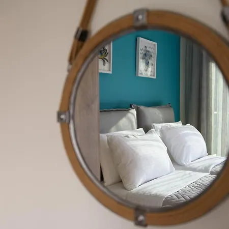 Tessera & Collection