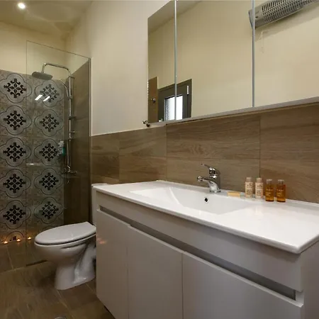 Tessera & Collection *