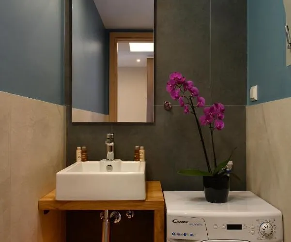 Apartment Tessera & Collection *