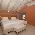 Tessera Boutique & Collection Apartment *